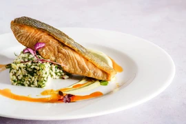 Vì sao ăn cá tốt hơn ăn thịt bò?