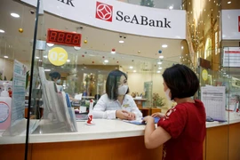 Lãi suất tiền gửi tiết kiệm đã xuống dưới 6%