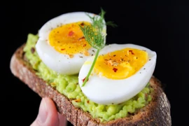 Ăn trứng luộc mỗi ngày, chuyện gì xảy ra?