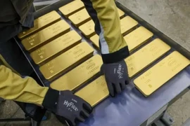 Giá vàng thế giới chạm mốc 65 triệu đồng/lượng