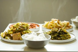 Mặt trái của việc ăn quá nhiều cơm