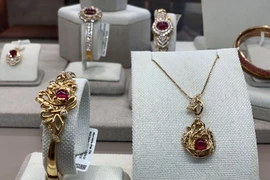 Giá vàng thế giới đã giảm gần 4 triệu đồng/lượng