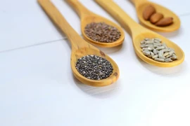 Vì sao mùa hè nên ăn các loại hạt này để tốt cho sức khỏe?