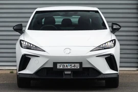 Ô tô Trung Quốc đang từng bước đánh bại Mercedes ra sao?