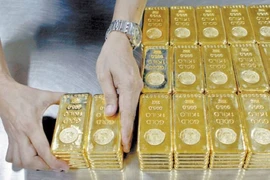 Giá vàng tăng hơn 40% trong 8 tháng