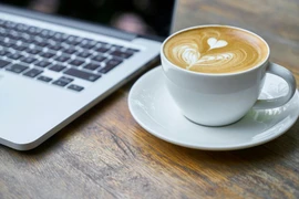 Nếu không ăn sáng và chỉ uống cà phê, bạn sẽ đối diện với những điều gì?