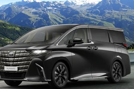 Chiếc ô tô Toyota này có một lỗi khiến một vật quan trọng trên xe rơi xuống đường
