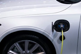 Những bất lợi khi mua ô tô Toyota hybrid 