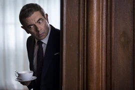 Trailer mới hé lộ chi tiết éo le về chàng điệp viên Mr.Bean