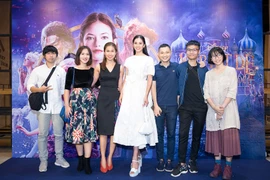 Hoa hậu Tiểu Vy hóa công chúa Disney tham gia ra mắt phim