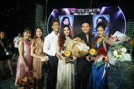 Kha Ly và Phạm Phương trở thành quán quân Tình Bolero 2019
