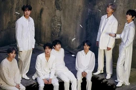 BTS và nghệ sĩ khác sẽ biểu diễn trong show của James Corden