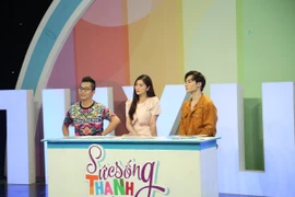 Vân Trang và Thanh Trúc tranh luận về đánh đổi bản thân 
