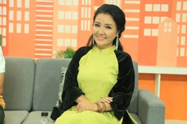 Nghệ sĩ Ngân Quỳnh cho rằng làm dâu không nên thảo mai