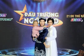'Hoàng tử xiếc' Quốc Nghiệp khẳng định sẵn sàng ở nhà giữ con