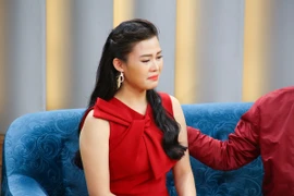 Vợ MC Tuấn Anh bật khóc vì những yêu cầu quá cao của chồng