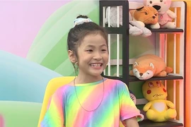 Cô bé 8 tuổi khiến nhiều người phải nhìn lại bản thân mình