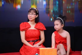 Mẹ bối rối khi con gái 8 tuổi được 'thụ tinh nhân tạo' hỏi về ba