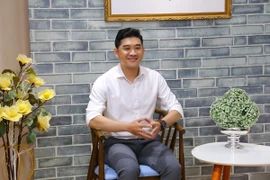 Cái tôi quá lớn tạo ra rào cản giữa diễn viên Minh Quốc và vợ