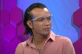 Hoàng Phi bị Lê Lộc trói tay trong Tỷ lệ may mắn