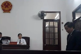 Hoãn xử sơ thẩm lần ba vụ bán nhà siêu tốc 