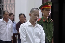 Sát hại vợ sau khi bị vợ viết đơn đòi ly hôn
