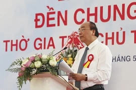 Thủ tướng Nguyễn Xuân Phúc phát biểu tại buổi lễ khánh thành Đền Chung Sơn. Ảnh: VGP