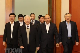 Bộ Chính trị gặp mặt các nguyên ủy viên không tái cử khóa XIII