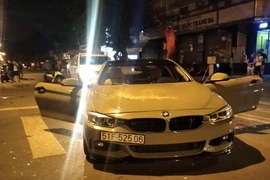 Hai nhóm đánh nhau giữa khuya, 2 người bị thương nặng