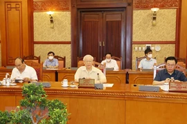 Kết luận của lãnh đạo chủ chốt về triển khai biện pháp cấp bách phòng chống dịch