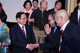 Thủ tướng gặp kiều bào tại Mỹ: 'Nước Việt Nam là một, dân tộc Việt Nam là một'