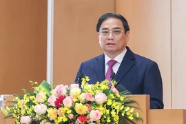 Thủ tướng: Tăng cường xây dựng đội ngũ cán bộ ngang tầm nhiệm vụ