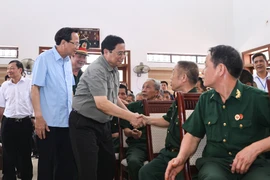 Thủ tướng yêu cầu thực hiện tốt hơn nữa chính sách với người có công