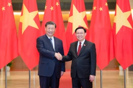 Chủ tịch Quốc hội Vương Đình Huệ hội kiến Tổng Bí thư, Chủ tịch Tập Cận Bình