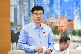 Đề xuất công chứng viên không được quá 70 tuổi