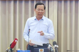 Chủ tịch UBND TP.HCM Phan Văn Mãi phát biểu chỉ đạo tại phiên họp. Ảnh: MINH HIỆP