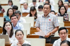 Bình ổn giá vàng: Các ngân hàng nên vừa bán vừa mua