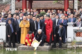 Tổng Bí thư Nguyễn Phú Trọng - Tấm gương khiêm tốn, mẫu mực, giản dị