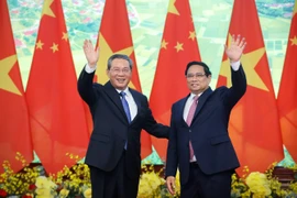 Thủ tướng Phạm Minh Chính đề nghị Trung Quốc ưu đãi vốn vay, nhân lực để làm 3 tuyến đường sắt