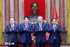 Tổng Bí thư Tô Lâm, Chủ tịch nước Lương Cường bàn giao công tác Chủ tịch nước