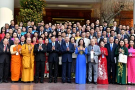 Tổng Bí thư Tô Lâm tiếp đoàn 100 kiều bào tiêu biểu tham dự Xuân Quê hương 2025