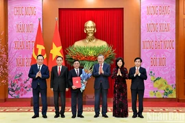 Chi tiết nhân sự Bộ Chính trị chỉ định, phân công ở 4 đảng bộ trực thuộc Trung ương