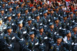 Thiếu tướng Vũ Xuân Hùng: Xây dựng thế trận lòng dân với tinh thần 'người trước, súng sau'