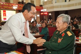 Ông Nguyễn Văn Được: Lực lượng vũ trang TP.HCM cùng chính quyền 'vượt qua sóng lớn'