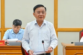 Bộ Chính trị: Bố trí 100% chủ tịch UBND, chánh thanh tra tỉnh... không phải người địa phương