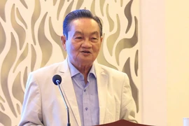 TS Trần Du Lịch: 'Quả bóng đã về chân, TP.HCM giờ phải sút vào lưới'