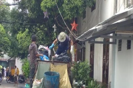 TP.HCM: Gom rác thải sinh hoạt tại nguồn theo ngày 