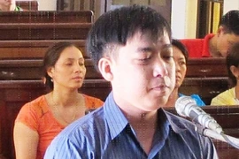 Đánh gục ba người anh vợ, lĩnh án 10 năm tù