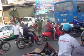 Xe đưa rước học sinh cán chết người