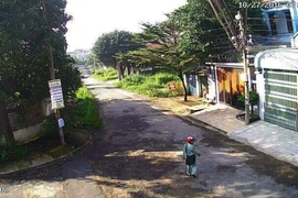 Đột nhập vào nhà trộm két sắt giữa ban ngày